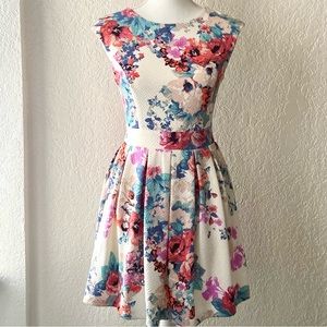 Floral Skater Dress Size S